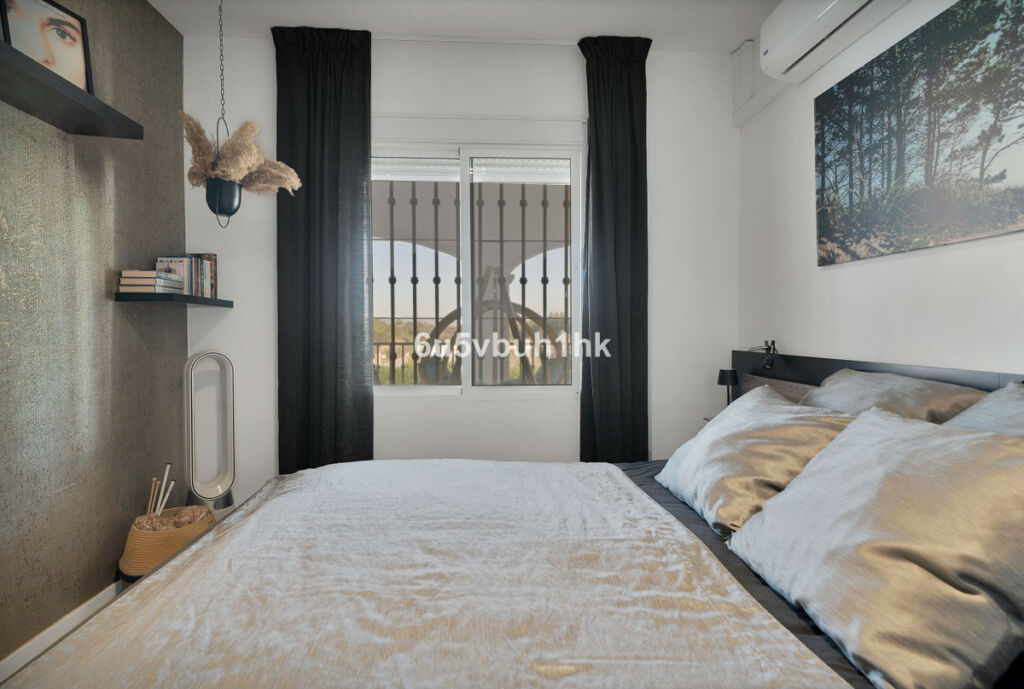 Detached Villa Alhaurín el Grande Málaga - image 12