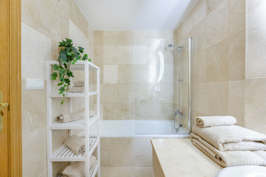 Ground Floor Apartment Estepona Málaga - image 12