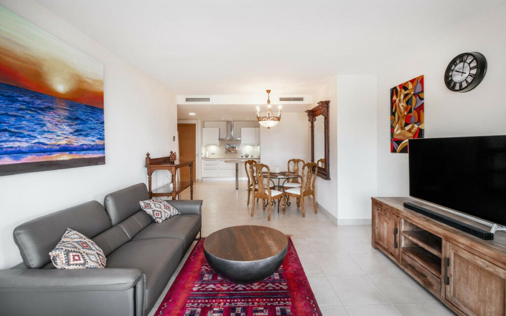 Middle Floor Apartment Altos de los Monteros Málaga - image 12