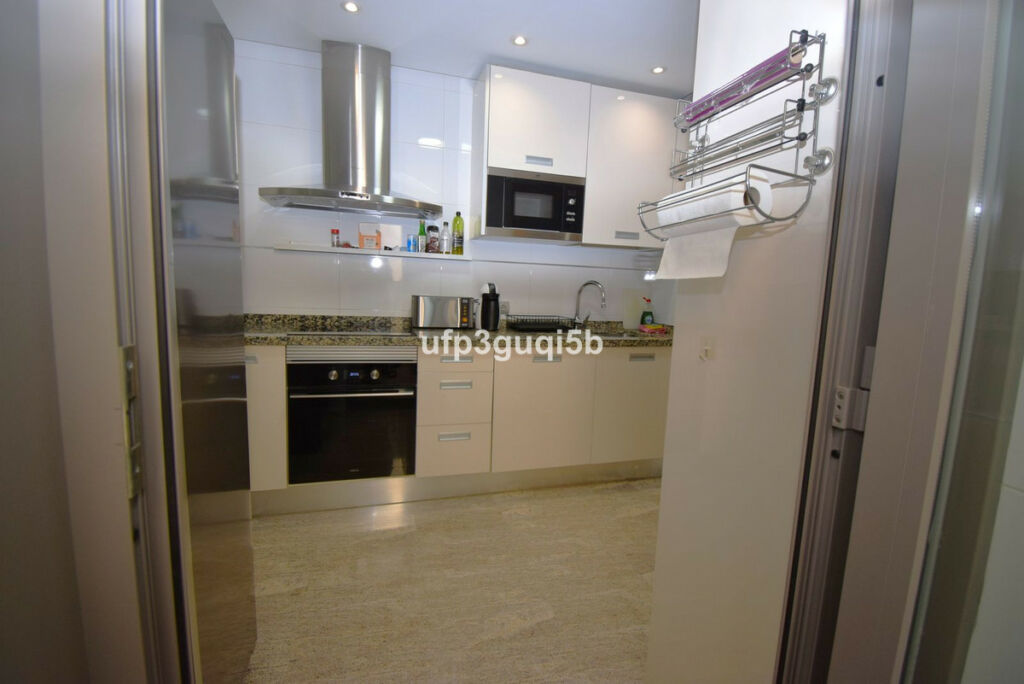 Middle Floor Apartment Torremolinos Málaga - image 13