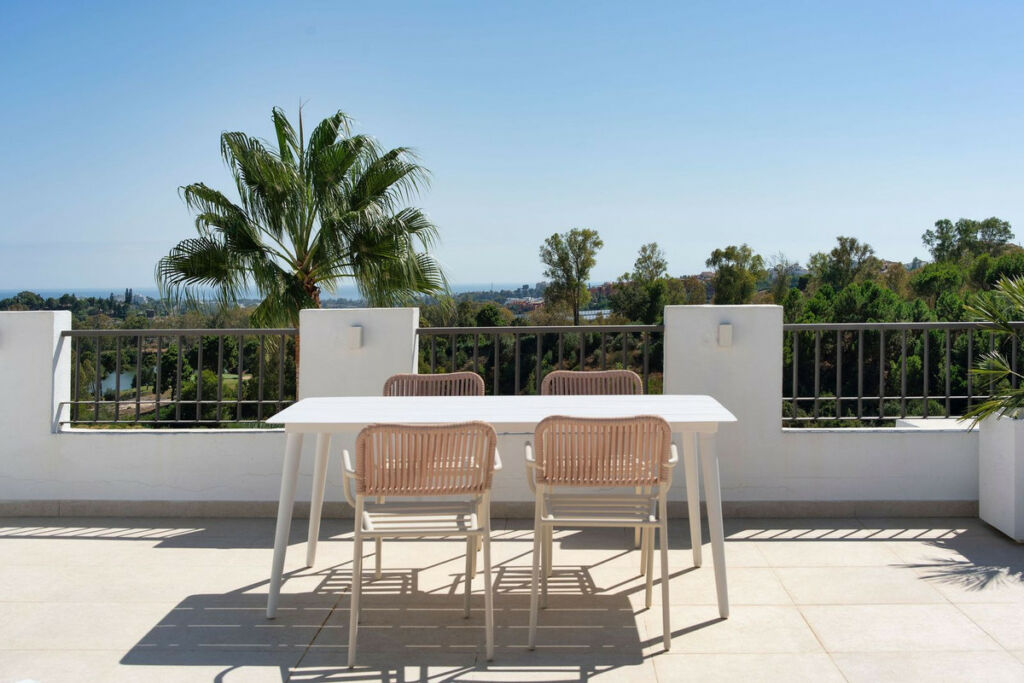 Penthouse Los Arqueros Málaga - image 13