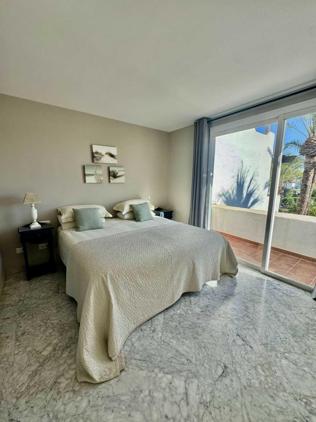 Townhouse New Golden Mile Málaga - image 13