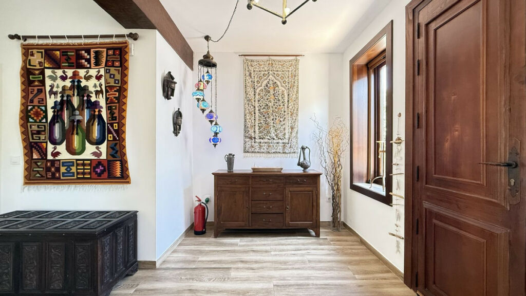 Detached Villa Calahonda Málaga - image 13