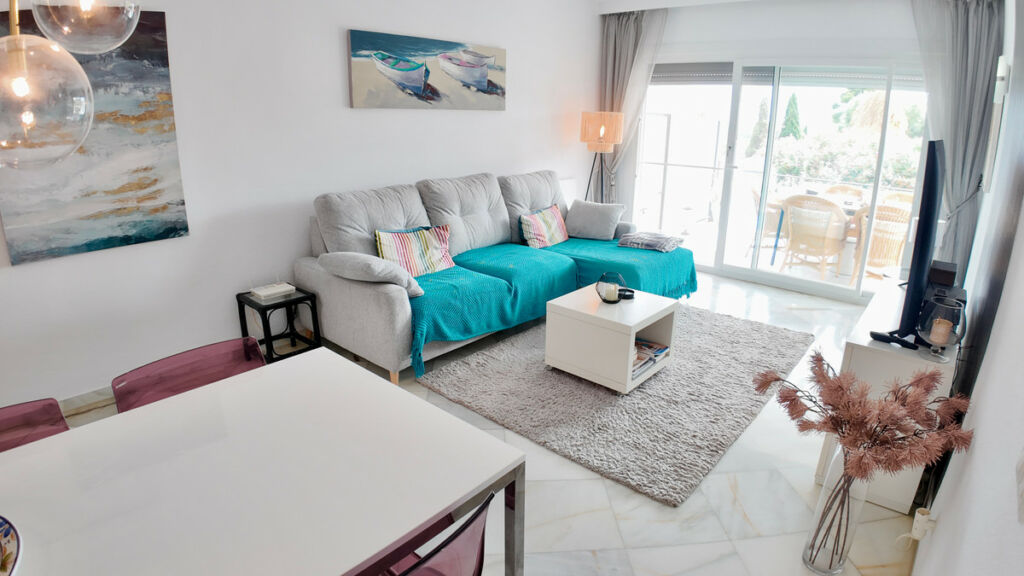 Ground Floor Apartment Benahavís Málaga - image 13