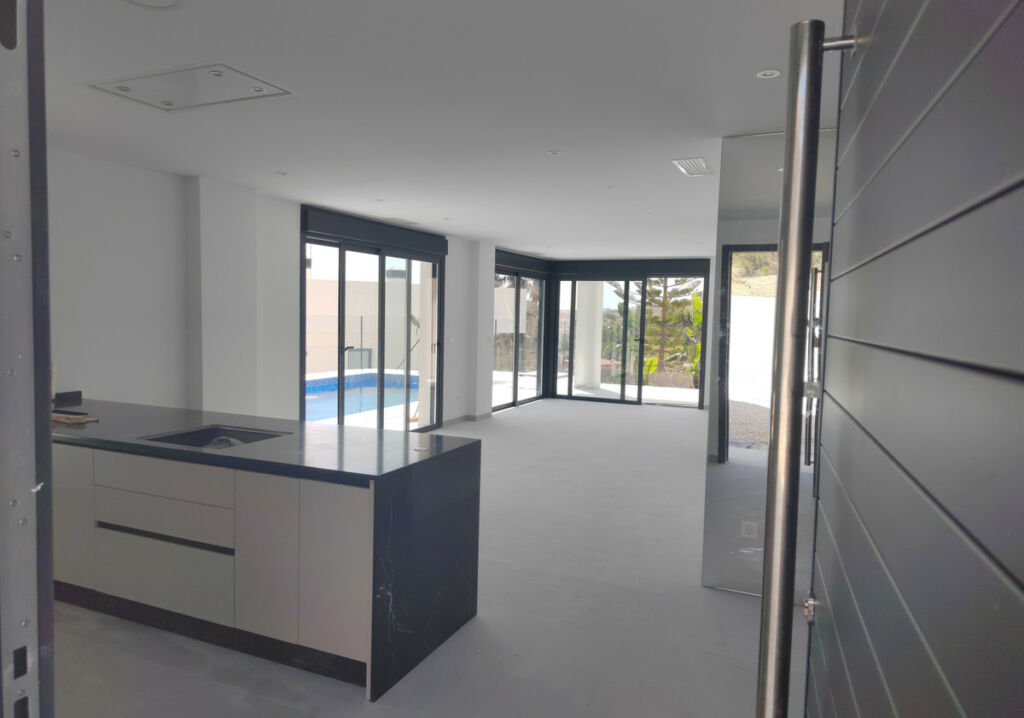 Detached Villa Busot Alicante - image 13