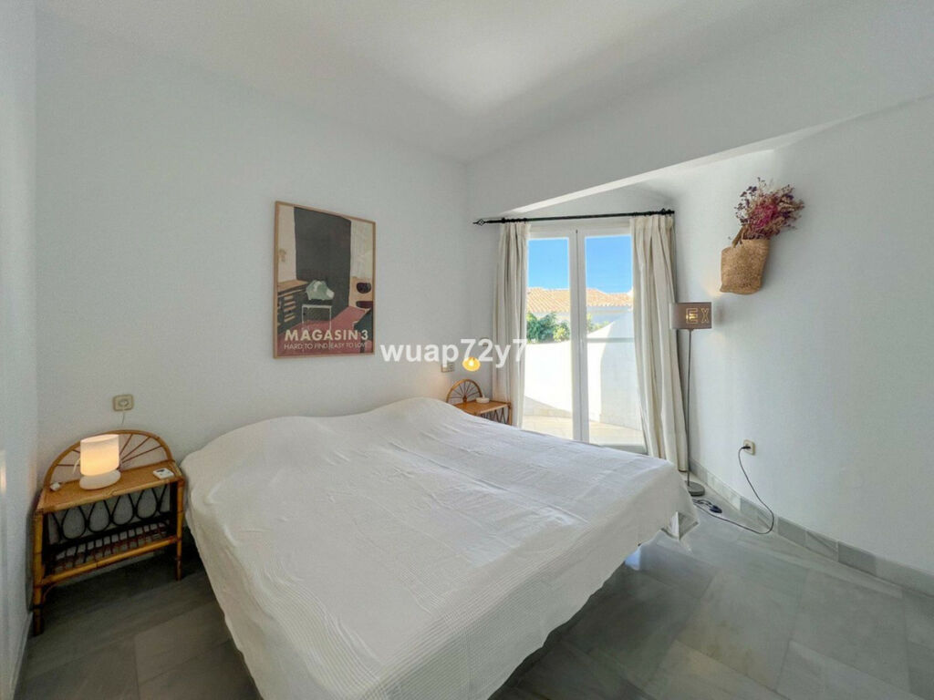 Townhouse Sierra Blanca Málaga - image 19