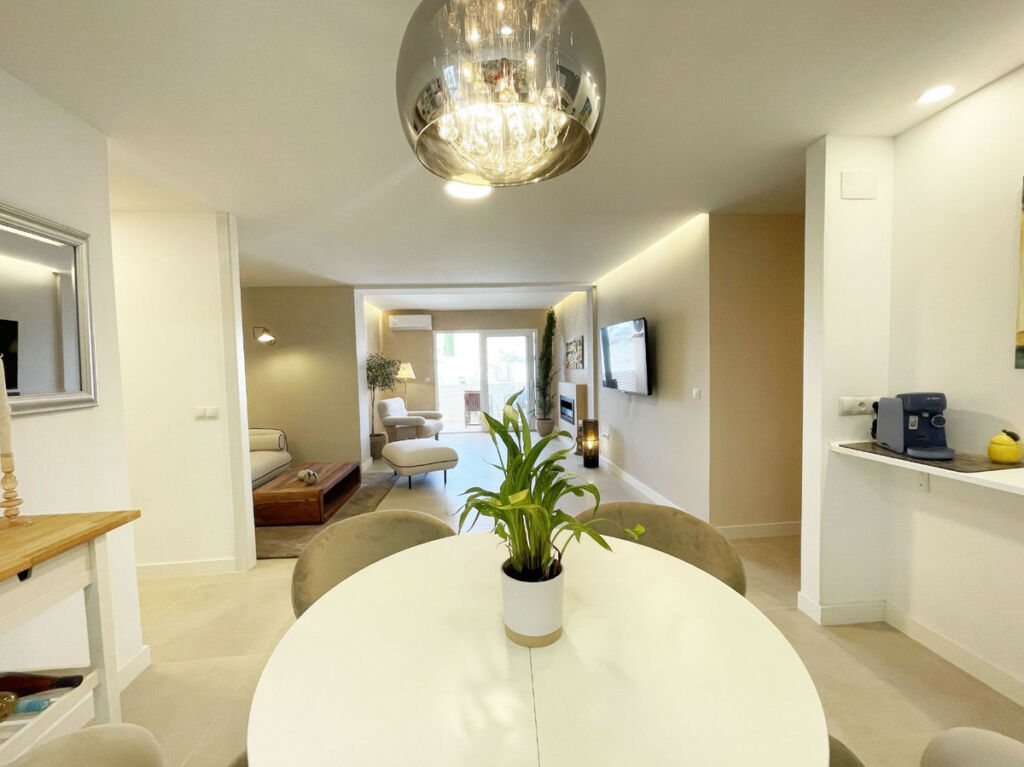 Middle Floor Apartment Calpe Alicante - image 13