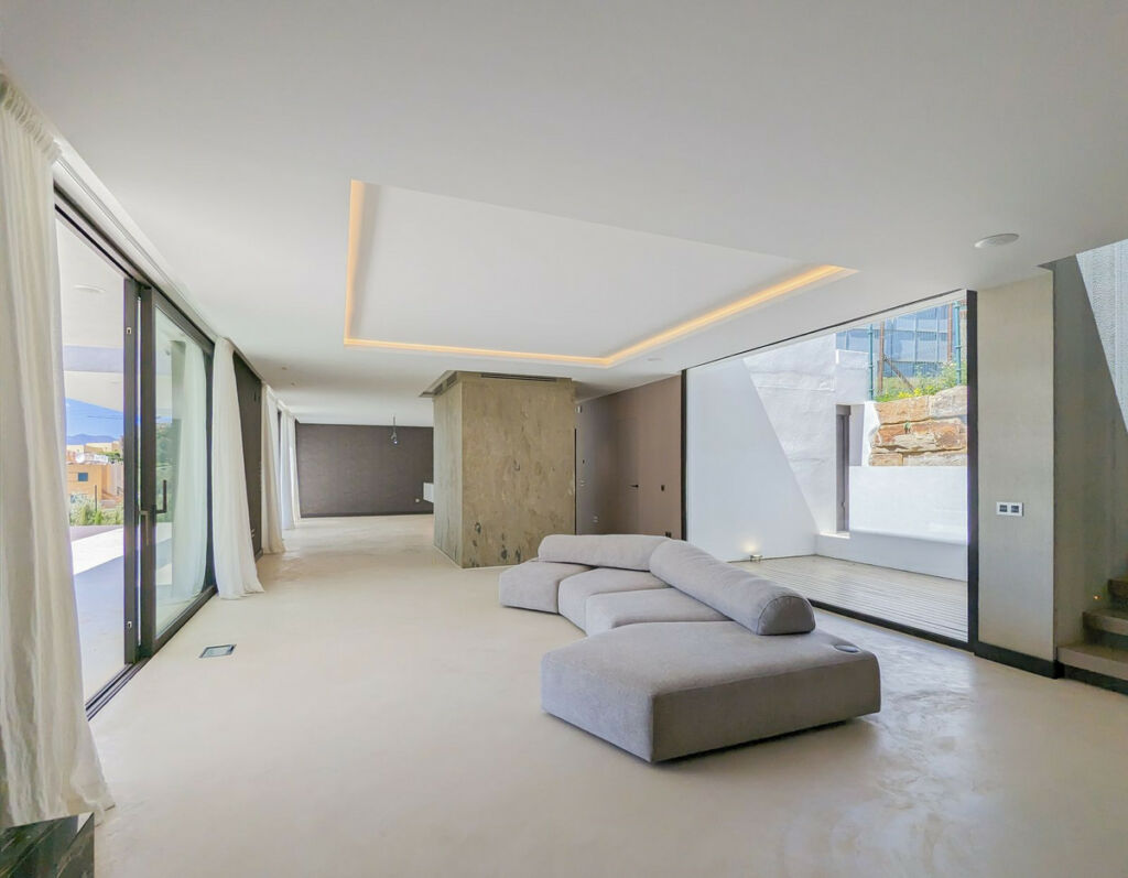 Detached Villa Benalmadena Málaga - image 13