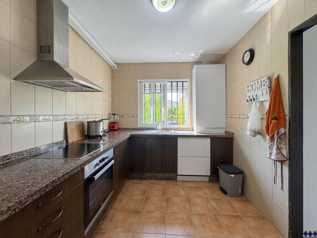 Townhouse Manilva Málaga - image 6