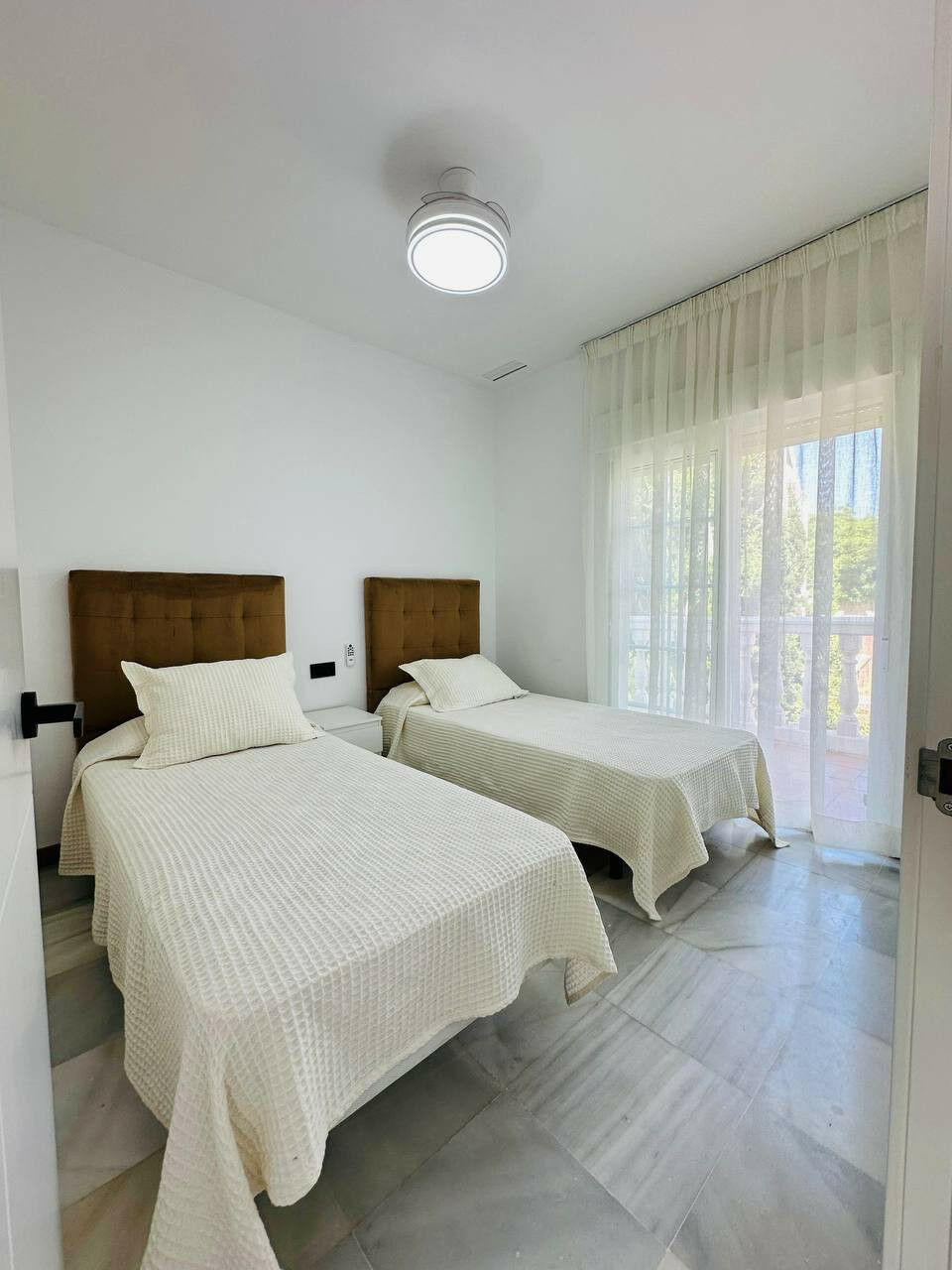 Semi-Detached House The Golden Mile Málaga - image 13