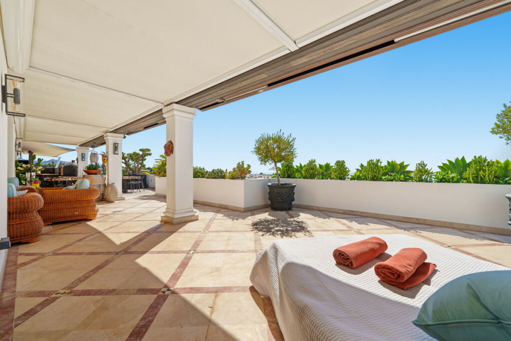 Penthouse Duplex The Golden Mile Málaga - image 13