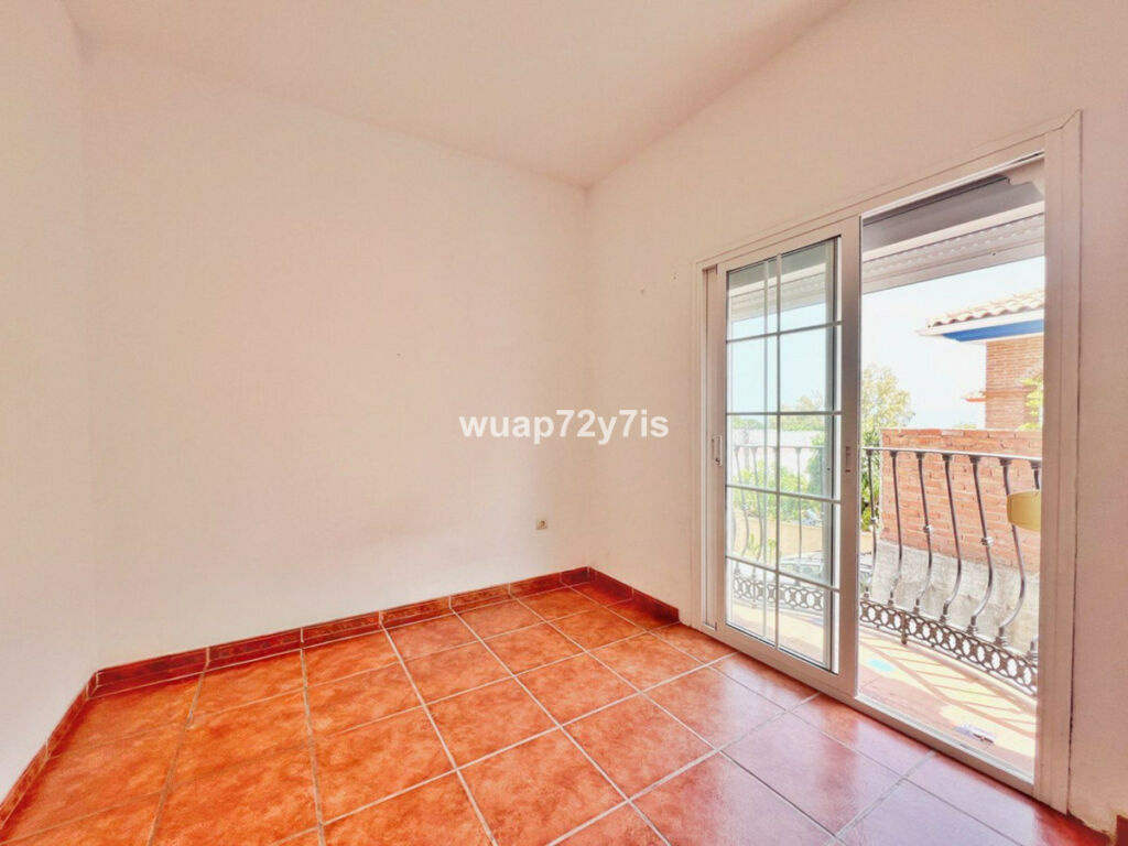 Detached Villa Benalmadena Málaga - image 13
