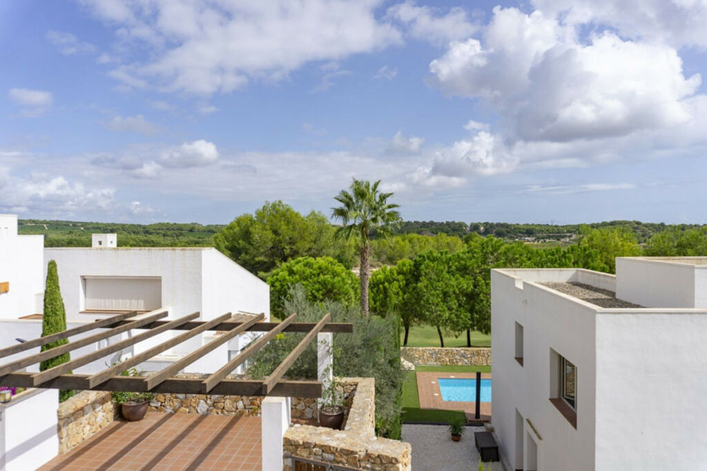 Detached Villa Las Colinas Golf Alicante - image 13