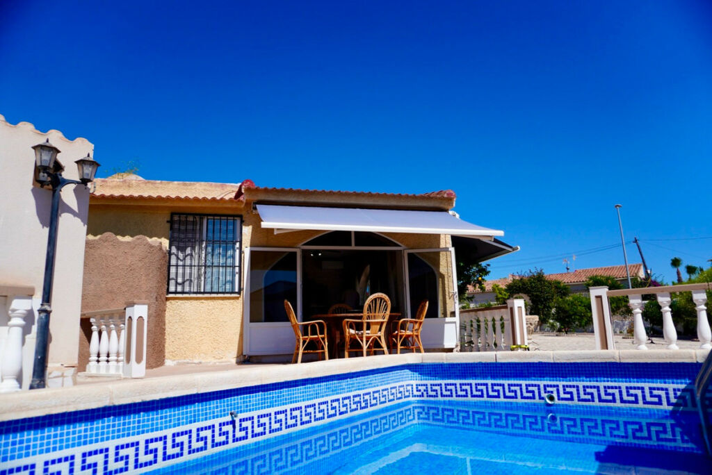 Detached Villa Ciudad Quesada Alicante - image 18