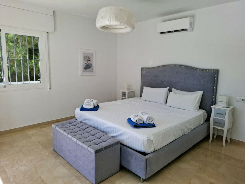Detached Villa Mijas Málaga - image 13