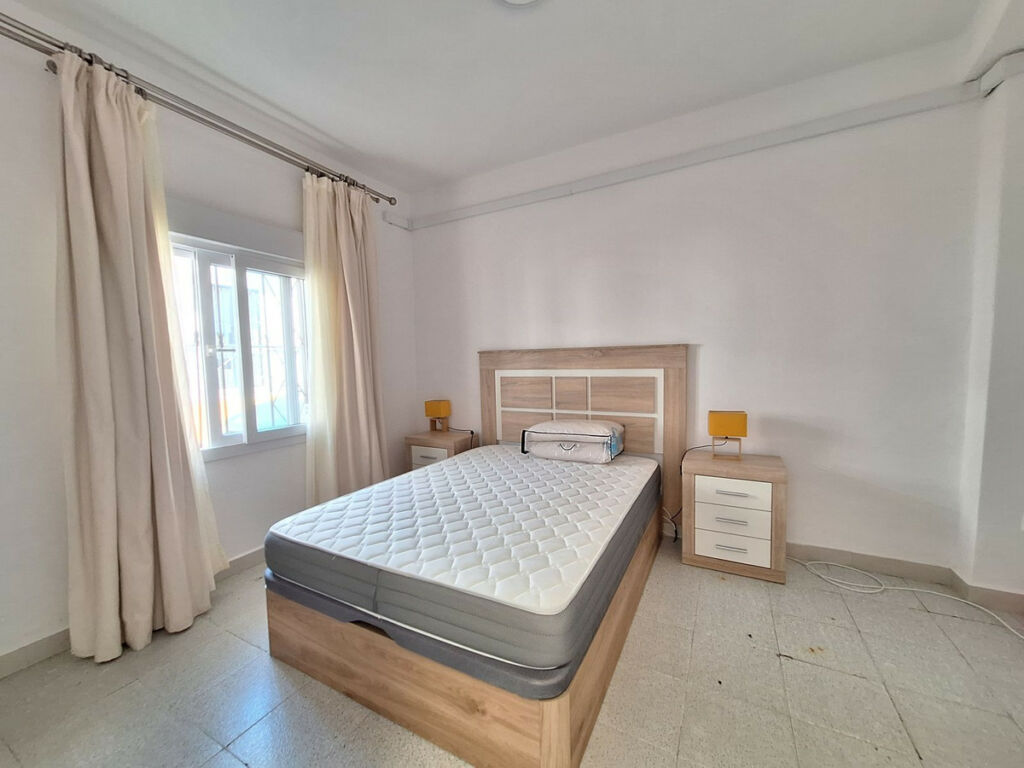 Semi-Detached House San Enrique Cádiz - image 14