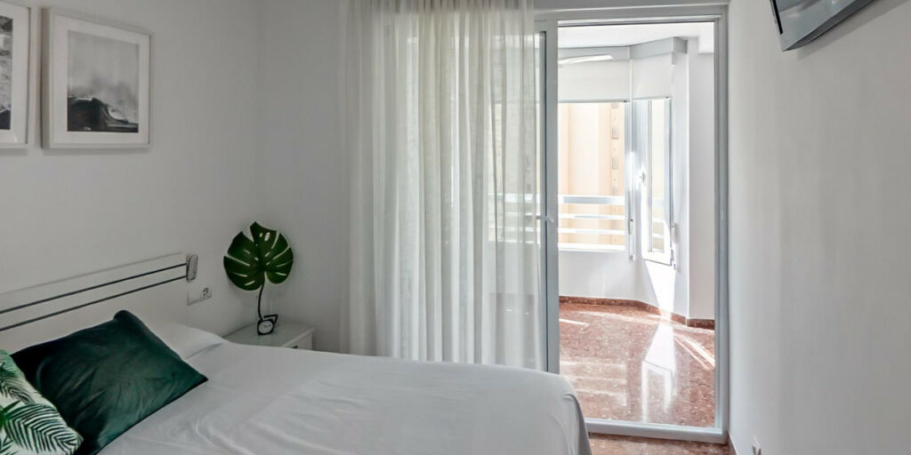 Middle Floor Apartment Benidorm Alicante - image 13