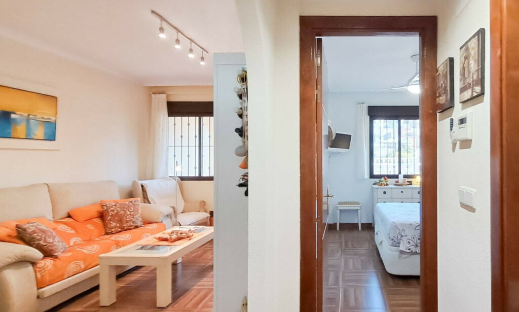 Ground Floor Apartment Torrevieja Alicante - image 13
