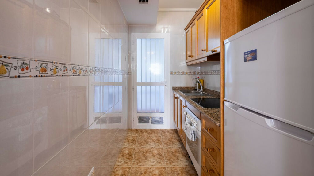 Ground Floor Apartment Punta Prima Alicante - image 13