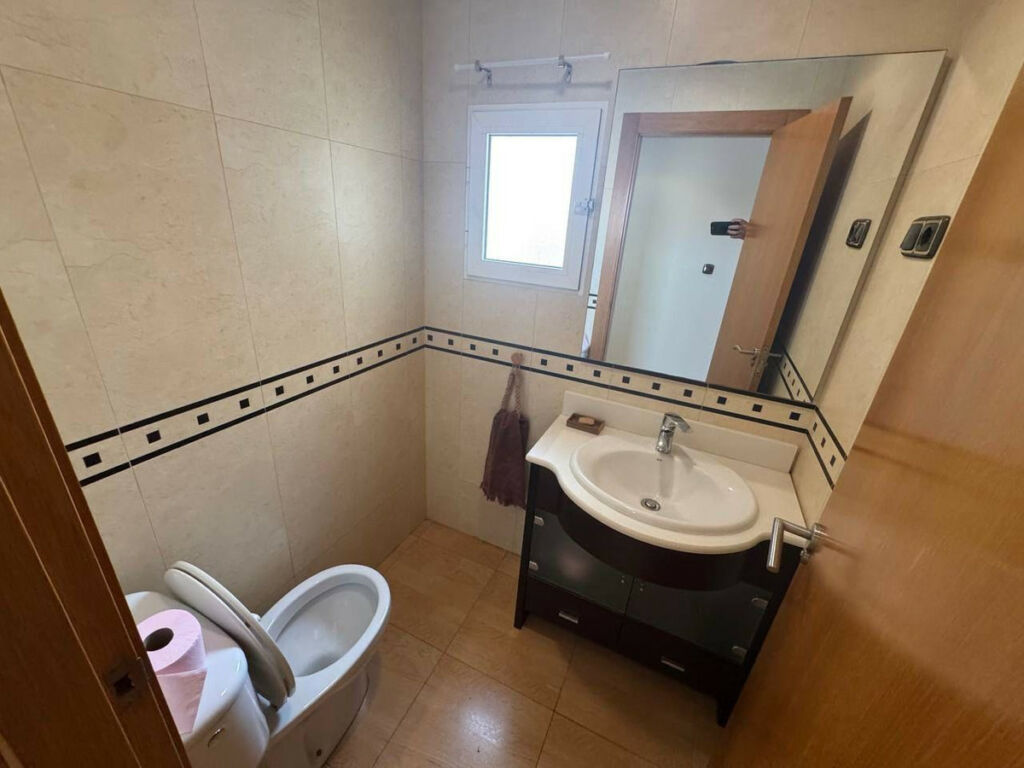 Middle Floor Apartment Torrevieja Alicante - image 13