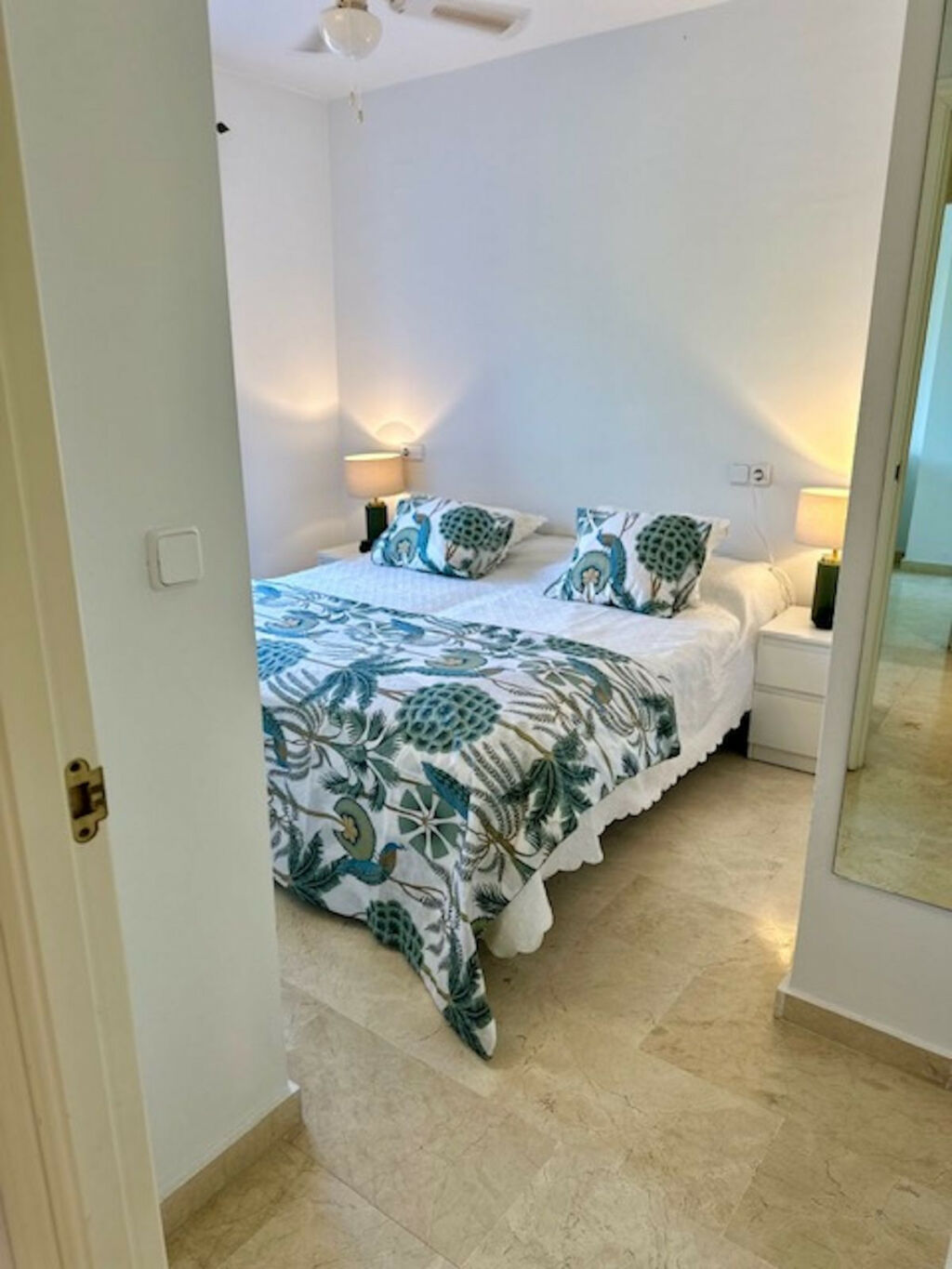 Middle Floor Apartment Marbella Málaga - image 13