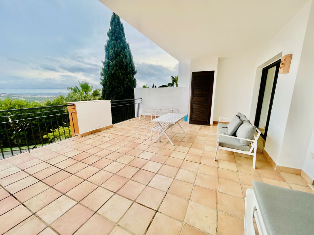 Middle Floor Apartment La Quinta Málaga - image 13