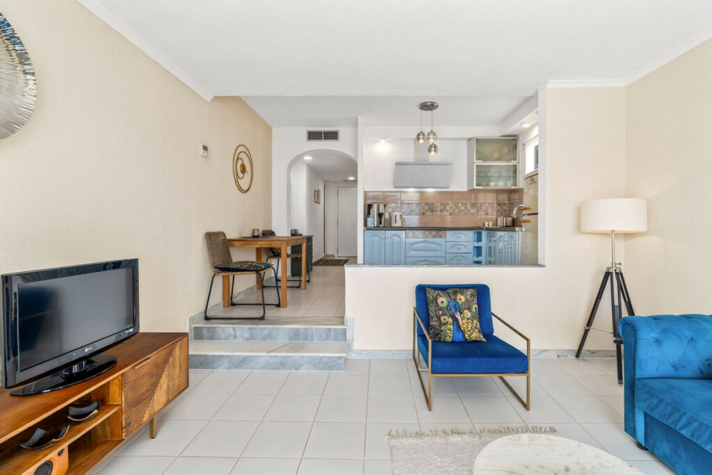 Middle Floor Apartment Riviera del Sol Málaga - image 13