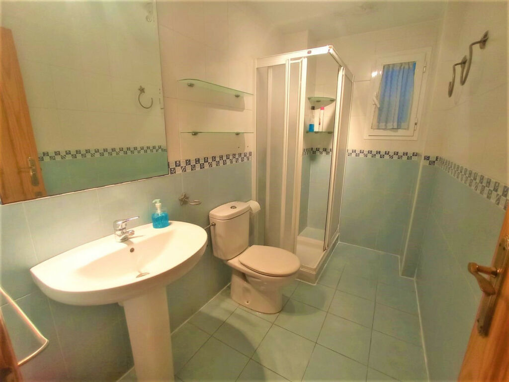 Middle Floor Apartment Los Boliches Málaga - image 11