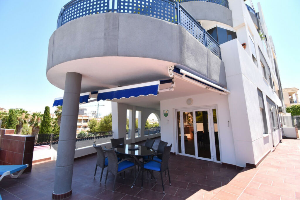 Ground Floor Apartment Villamartin Alicante - image 13