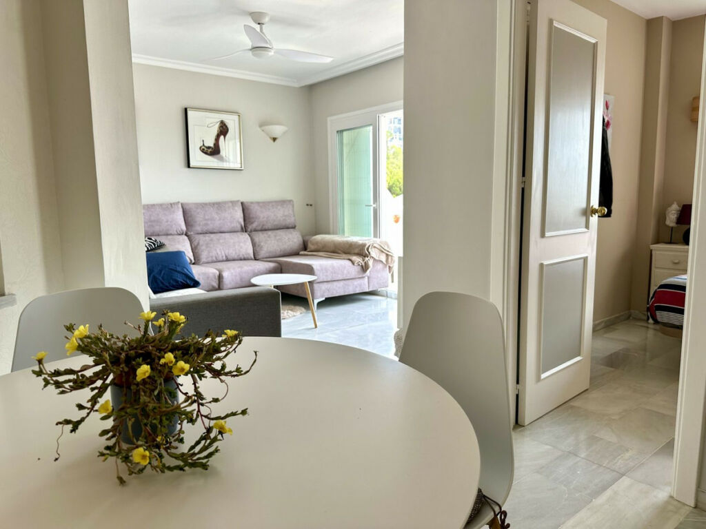 Ground Floor Apartment Calahonda Málaga - image 9