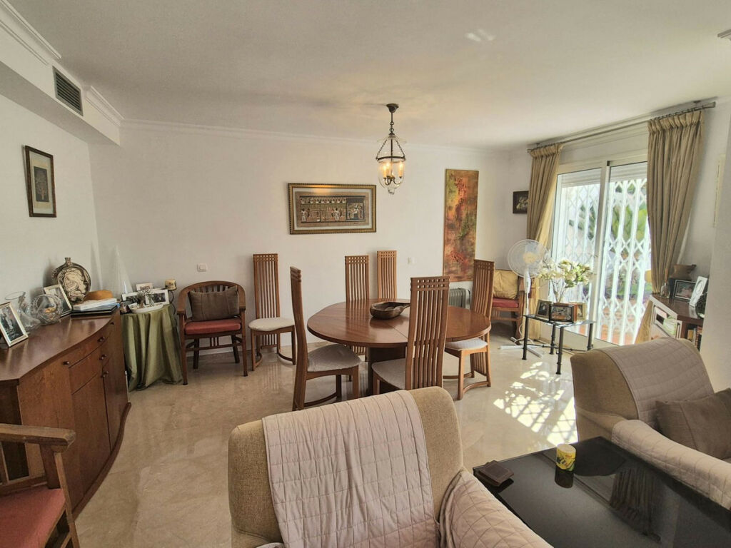 Semi-Detached House Alhaurin Golf Málaga - image 13