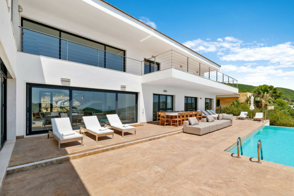 Detached Villa Sotogrande Cádiz - image 13
