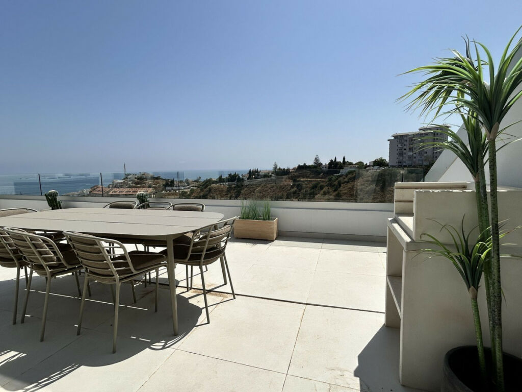 Penthouse Fuengirola Málaga - image 13