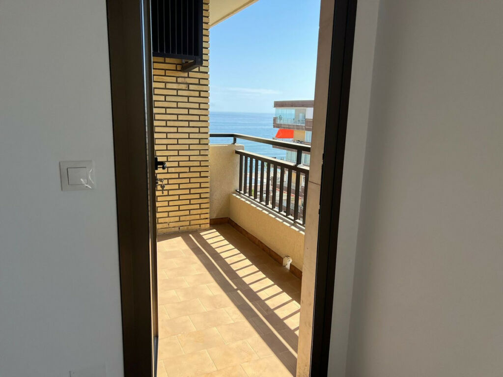 Top Floor Apartment Fuengirola Málaga - image 13