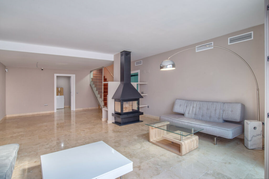 Semi-Detached House Benahavís Málaga - image 13