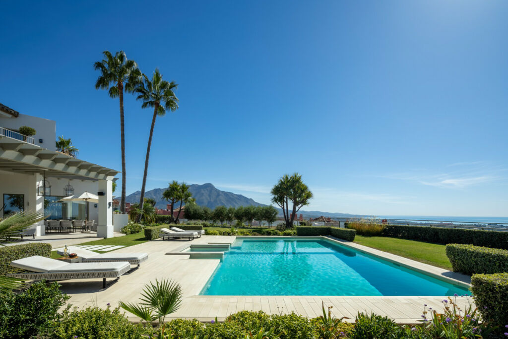 Detached Villa Monte Halcones Málaga - image 13