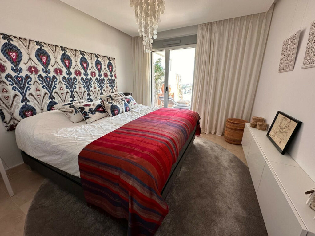 Ground Floor Apartment Benahavís Málaga - image 11