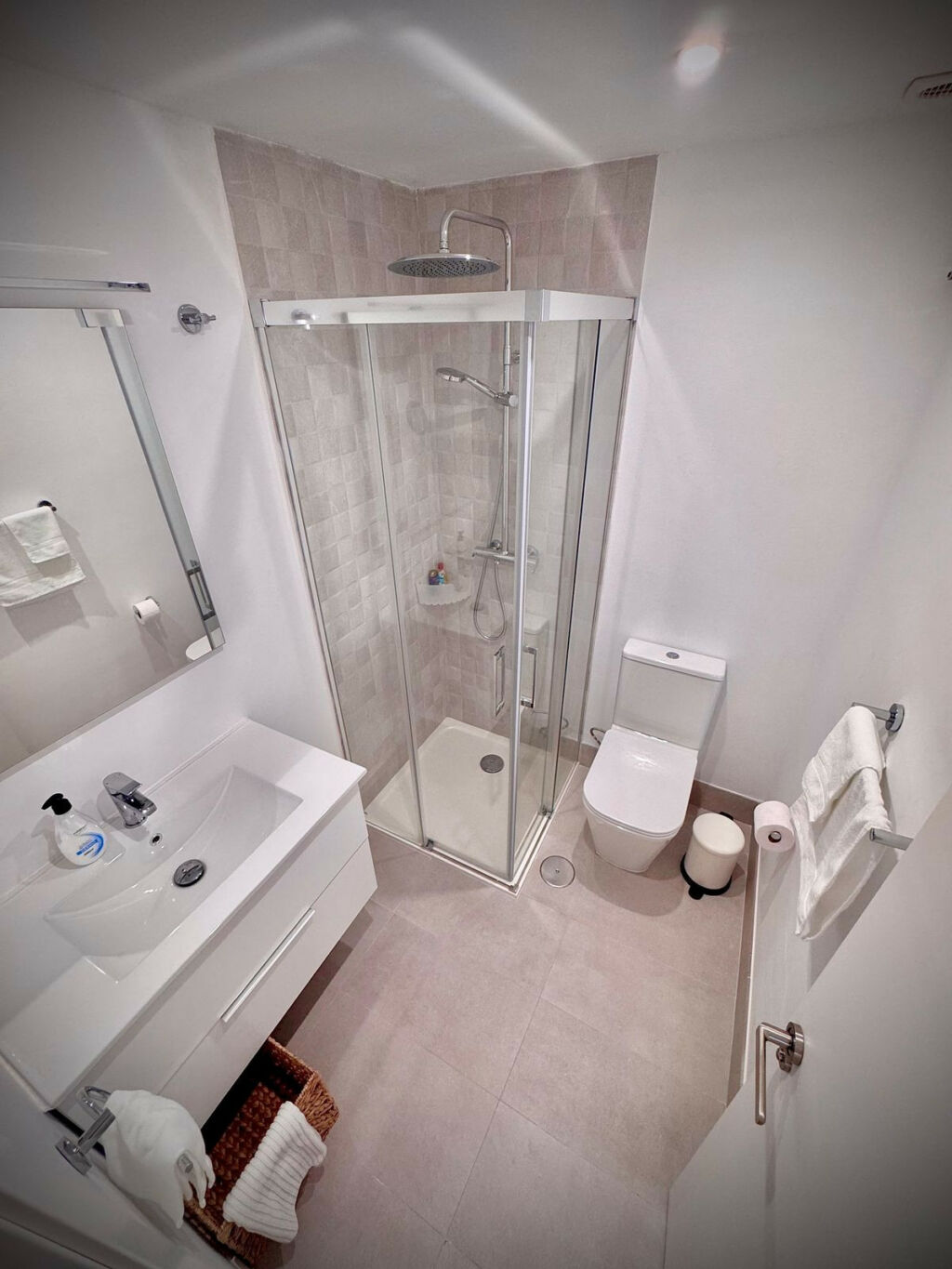 Middle Floor Apartment Calahonda Málaga - image 13
