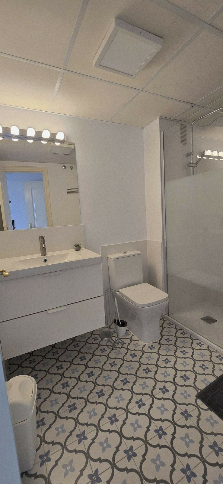 Middle Floor Apartment Fuengirola Málaga - image 13