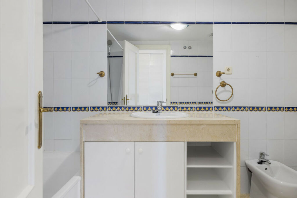 Ground Floor Apartment Torrequebrada Málaga - image 13