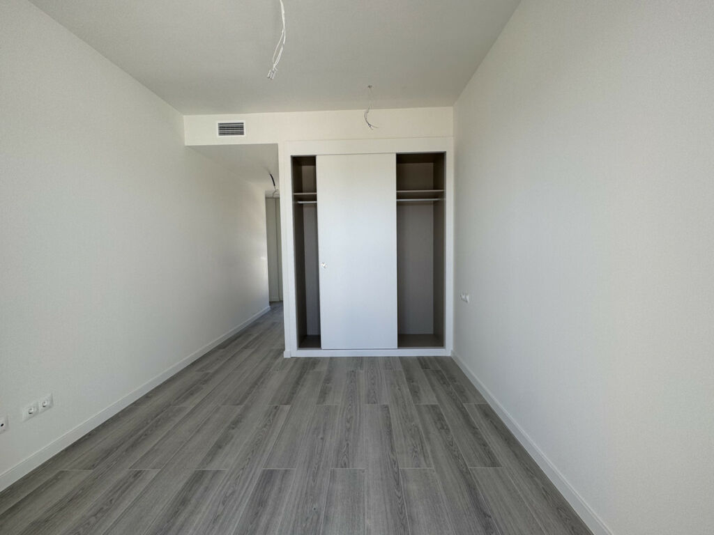 Middle Floor Apartment Estepona Málaga - image 13