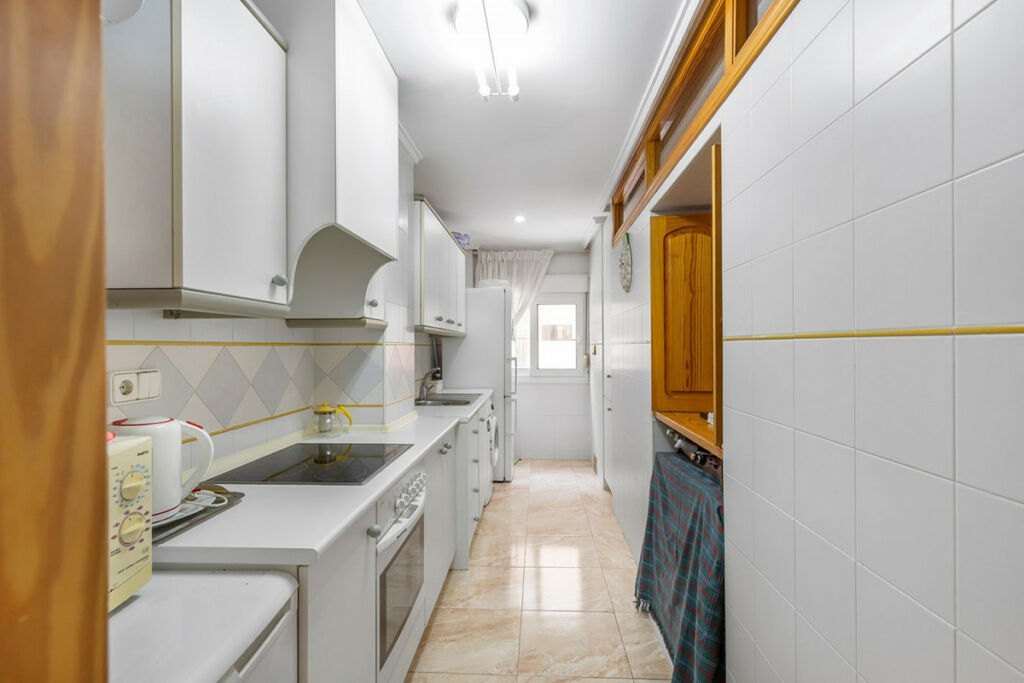 Middle Floor Apartment La Mata Alicante - image 13
