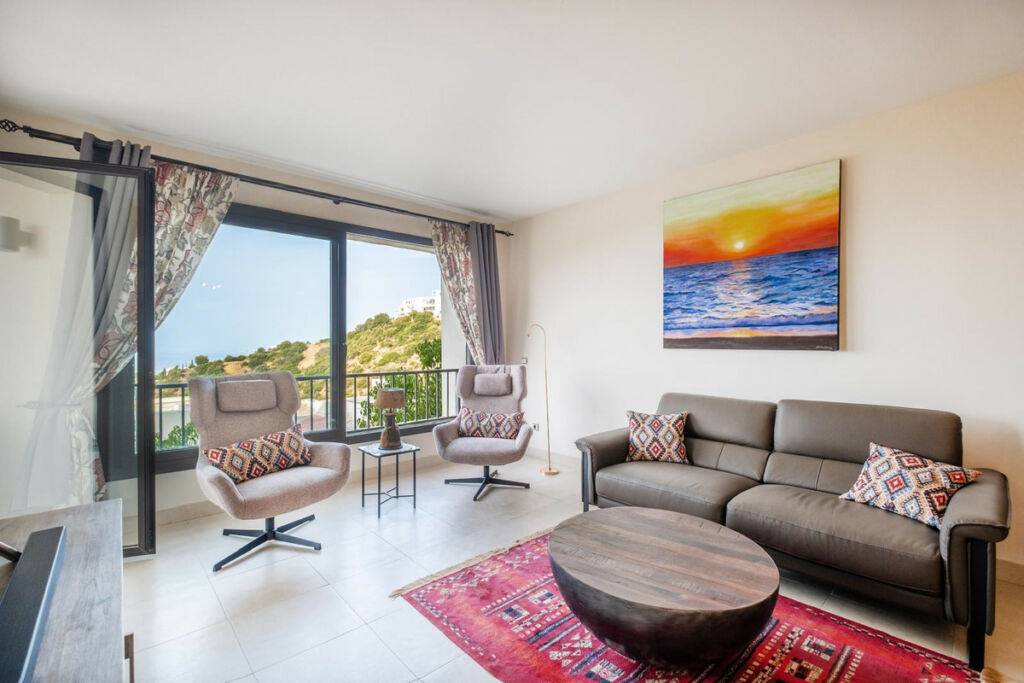 Middle Floor Apartment Altos de los Monteros Málaga - image 13