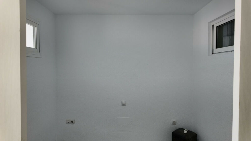 Middle Floor Apartment Benalmadena Málaga - image 13