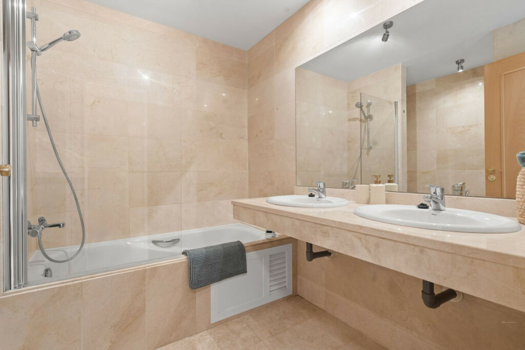 Ground Floor Apartment Estepona Málaga - image 13