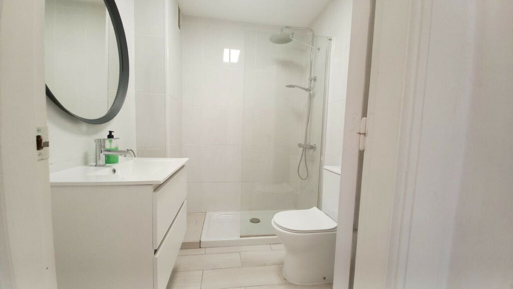 Ground Floor Apartment El Faro Málaga - image 14