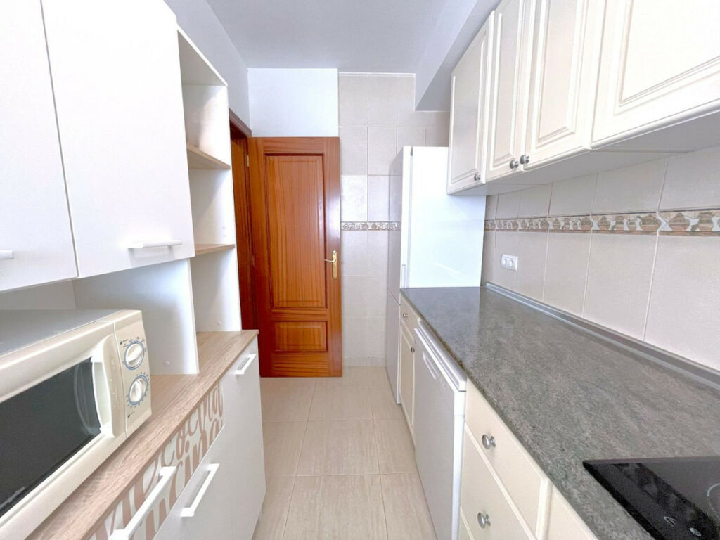 Top Floor Apartment Manilva Málaga - image 13