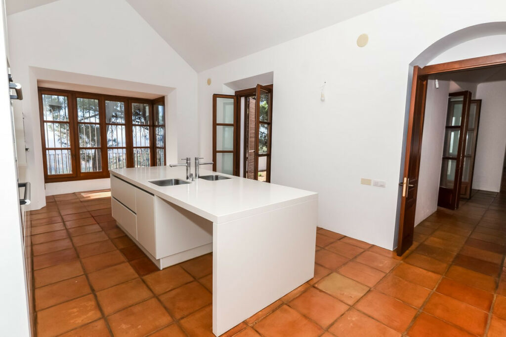 Detached Villa Gaucín Málaga - image 12