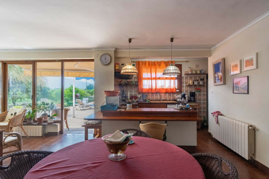 Detached Villa Denia Alicante - image 13