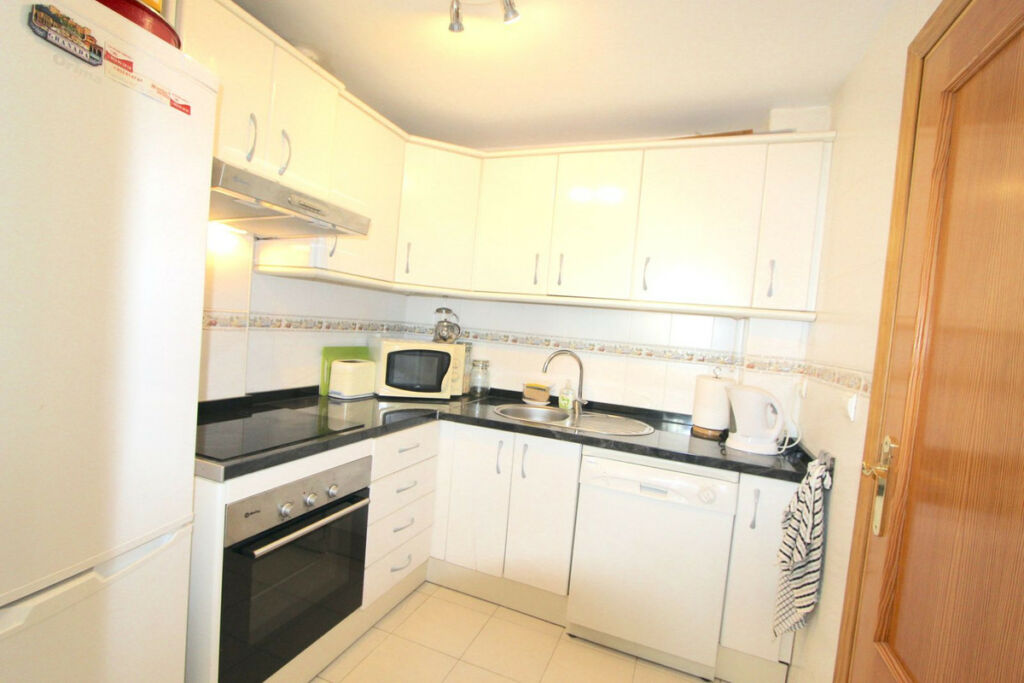 Middle Floor Apartment Miraflores Málaga - image 13